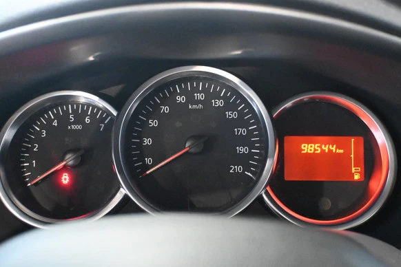 Dacia Logan - Afbeelding 27 van 30