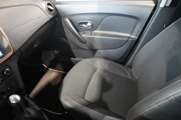 Dacia Logan - Afbeelding 29 van 30