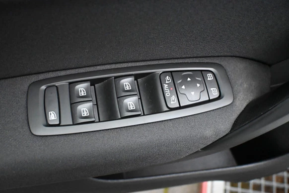 Renault Megane E-Tech - Afbeelding 16 van 30