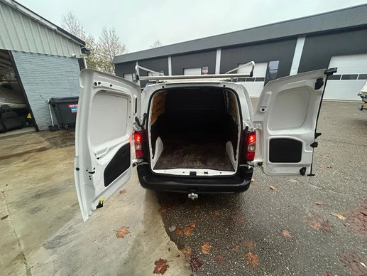 Opel Combo - Afbeelding 12 van 15
