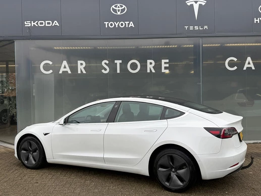 Tesla Model 3 - Afbeelding 5 van 17