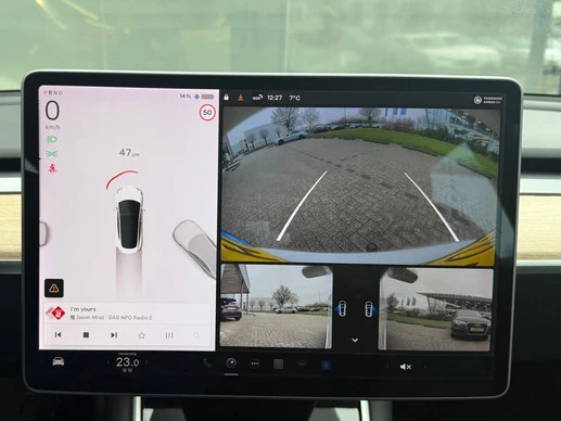 Tesla Model 3 - Afbeelding 14 van 17