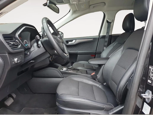 Ford Kuga - Afbeelding 14 van 30