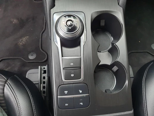 Ford Kuga - Afbeelding 26 van 30