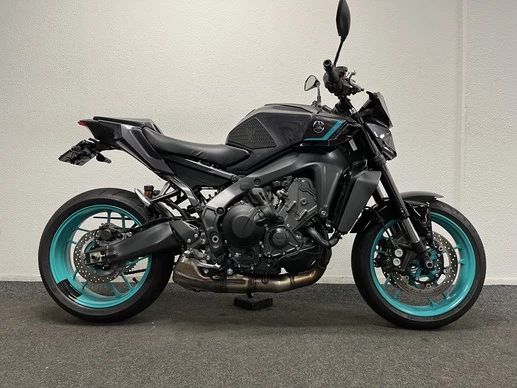 Yamaha MT 09 - Afbeelding 1 van 22