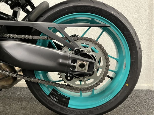 Yamaha MT 09 - Afbeelding 18 van 22