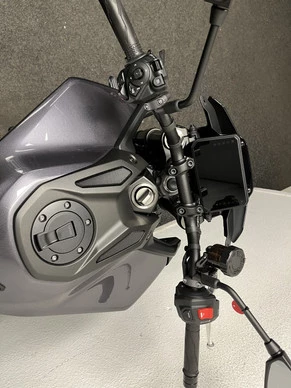 Yamaha MT 09 - Afbeelding 19 van 22