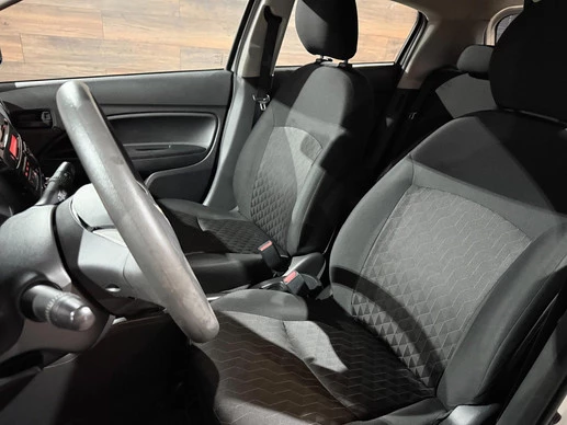 Mitsubishi Space Star - Afbeelding 12 van 30