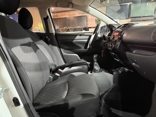 Mitsubishi Space Star - Afbeelding 22 van 30