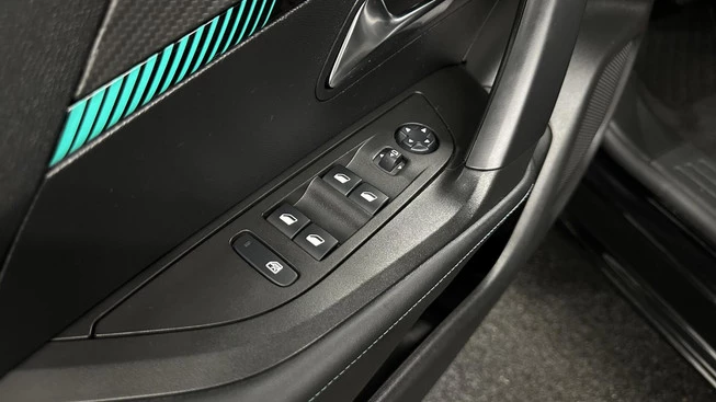 Peugeot 2008 - Afbeelding 23 van 30