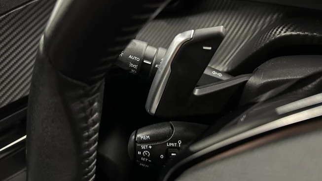 Peugeot 2008 - Afbeelding 28 van 30