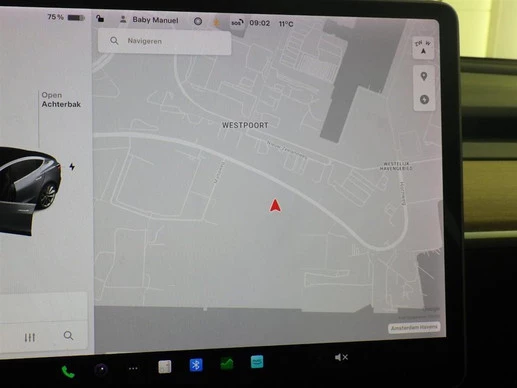 Tesla Model 3 - Afbeelding 8 van 11