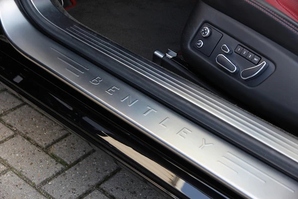 Bentley Continental GT - Afbeelding 23 van 30
