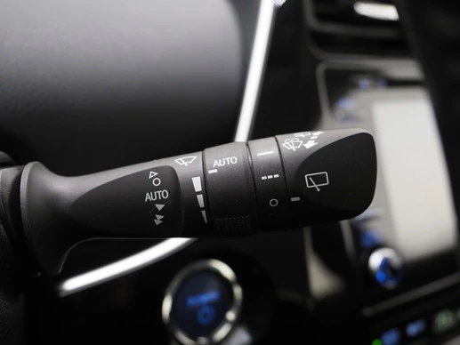 Toyota Prius - Afbeelding 24 van 30