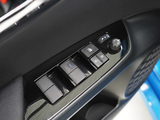 Toyota Prius - Afbeelding 17 van 30