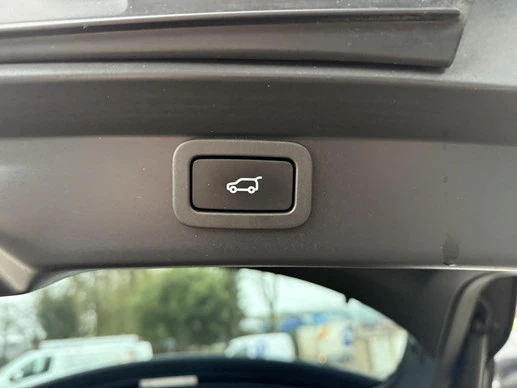 Jaguar I-PACE - Afbeelding 16 van 30
