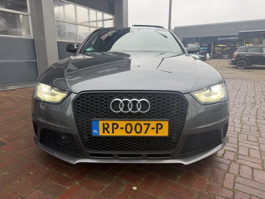 Audi RS4 - Afbeelding 3 van 30