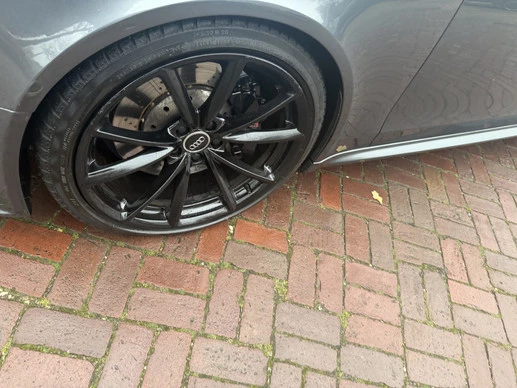 Audi RS4 - Afbeelding 11 van 30