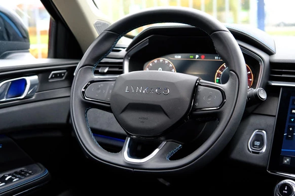 Lynk & Co 01 - Afbeelding 6 van 30