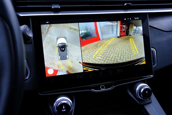 Lynk & Co 01 - Afbeelding 24 van 30