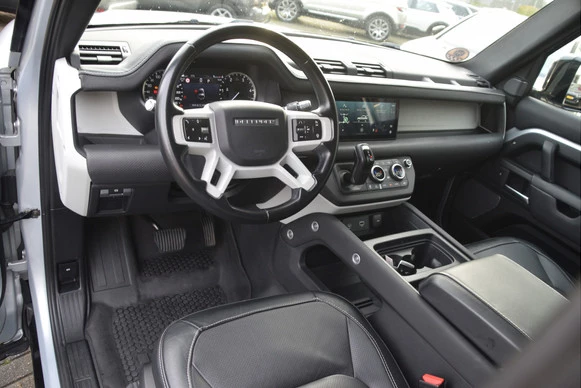 Land Rover Defender - Afbeelding 8 van 30
