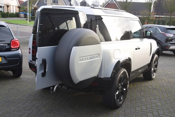 Land Rover Defender - Afbeelding 13 van 30