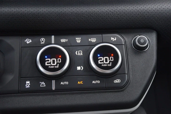 Land Rover Defender - Afbeelding 23 van 30