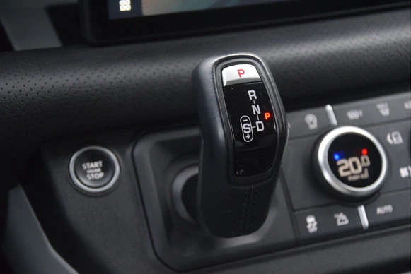 Land Rover Defender - Afbeelding 24 van 30