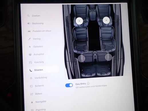 Tesla Model X - Afbeelding 22 van 30