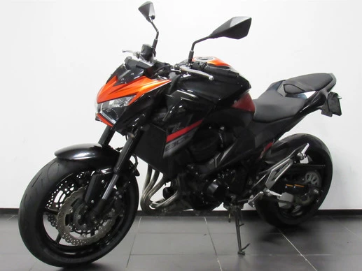 Kawasaki Z800 - Afbeelding 3 van 6