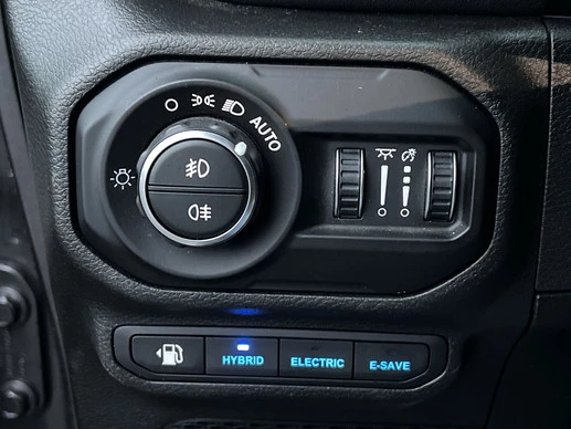 Jeep Wrangler - Afbeelding 22 van 30