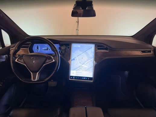 Tesla Model X - Afbeelding 10 van 30