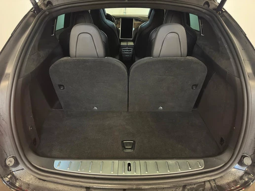 Tesla Model X - Afbeelding 13 van 30