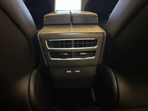 Tesla Model X - Afbeelding 27 van 30