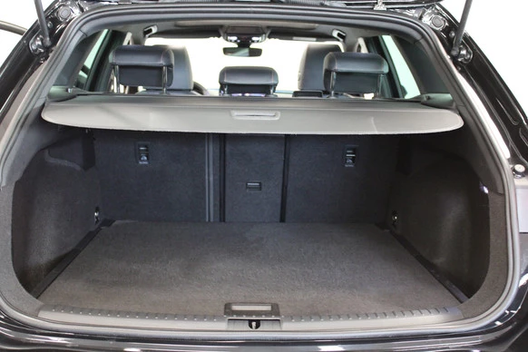 CUPRA Leon Sportstourer - Afbeelding 27 van 29