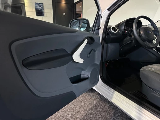 Ford Ka - Afbeelding 13 van 30