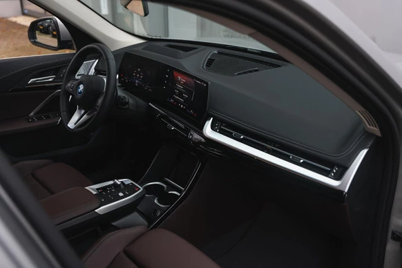 BMW iX1 - Afbeelding 11 van 30