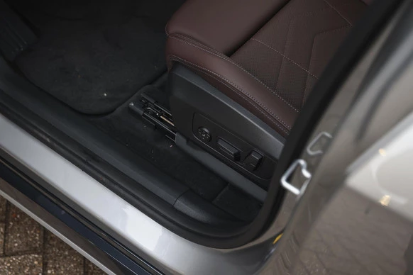 BMW iX1 - Afbeelding 14 van 30