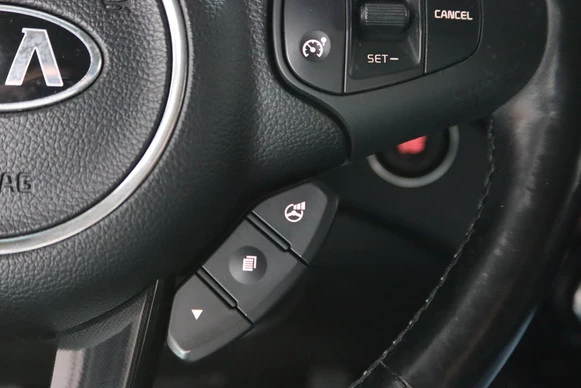 Kia Carens - Afbeelding 16 van 30