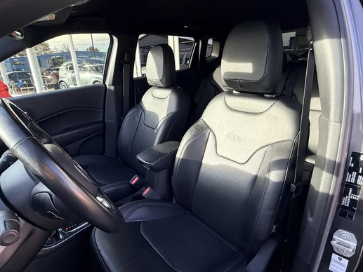 Jeep Compass - Afbeelding 15 van 30