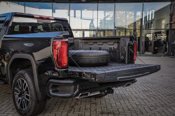 GMC Sierra - Afbeelding 12 van 30