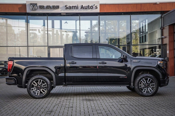 GMC Sierra - Afbeelding 17 van 30