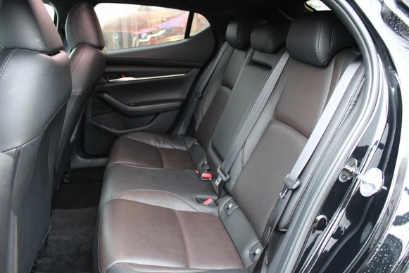 Mazda 3 - Afbeelding 26 van 30