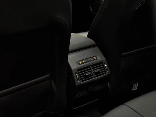 Land Rover Discovery Sport - Afbeelding 26 van 30