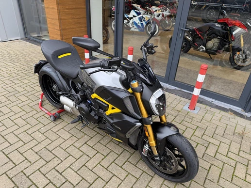 Ducati Diavel - Afbeelding 13 van 15