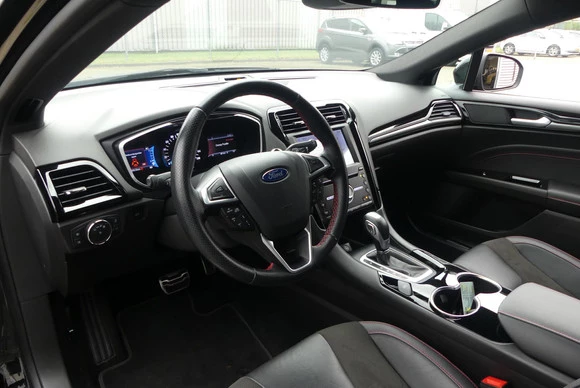 Ford Mondeo - Afbeelding 12 van 30