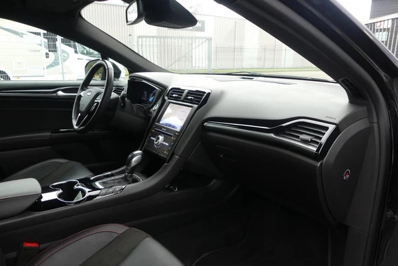 Ford Mondeo - Afbeelding 14 van 30