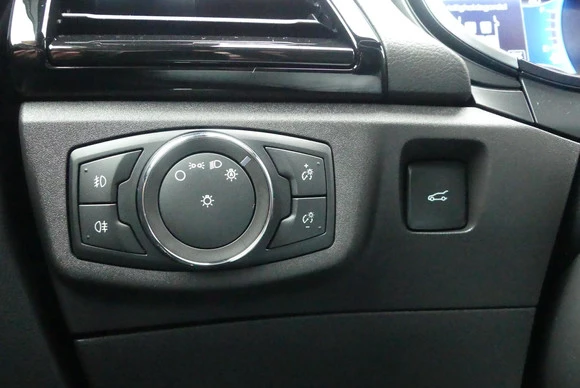 Ford Mondeo - Afbeelding 29 van 30