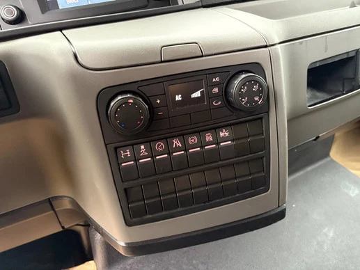 MAN TGL - Afbeelding 12 van 17