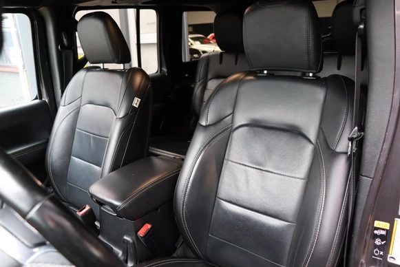 Jeep Wrangler - Afbeelding 8 van 30